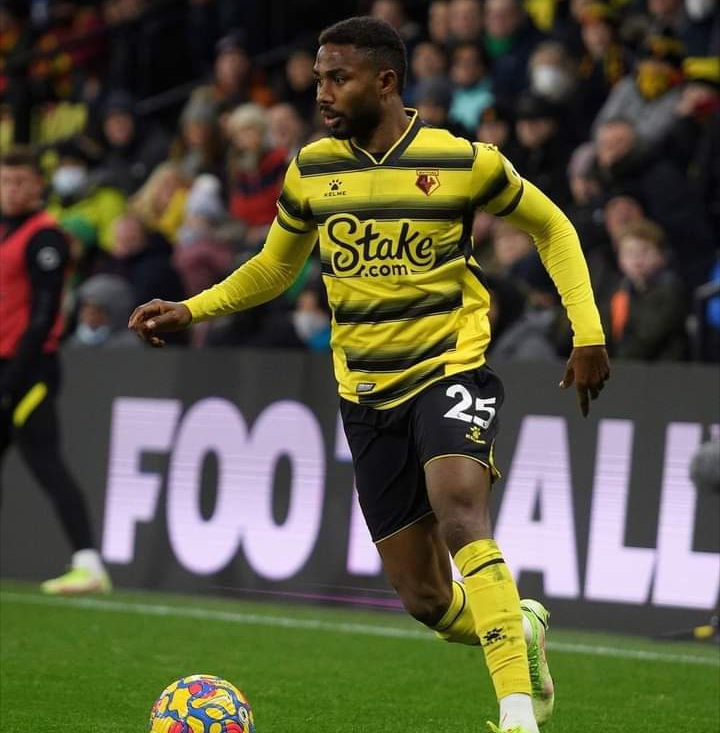 Emmanuel Dennis