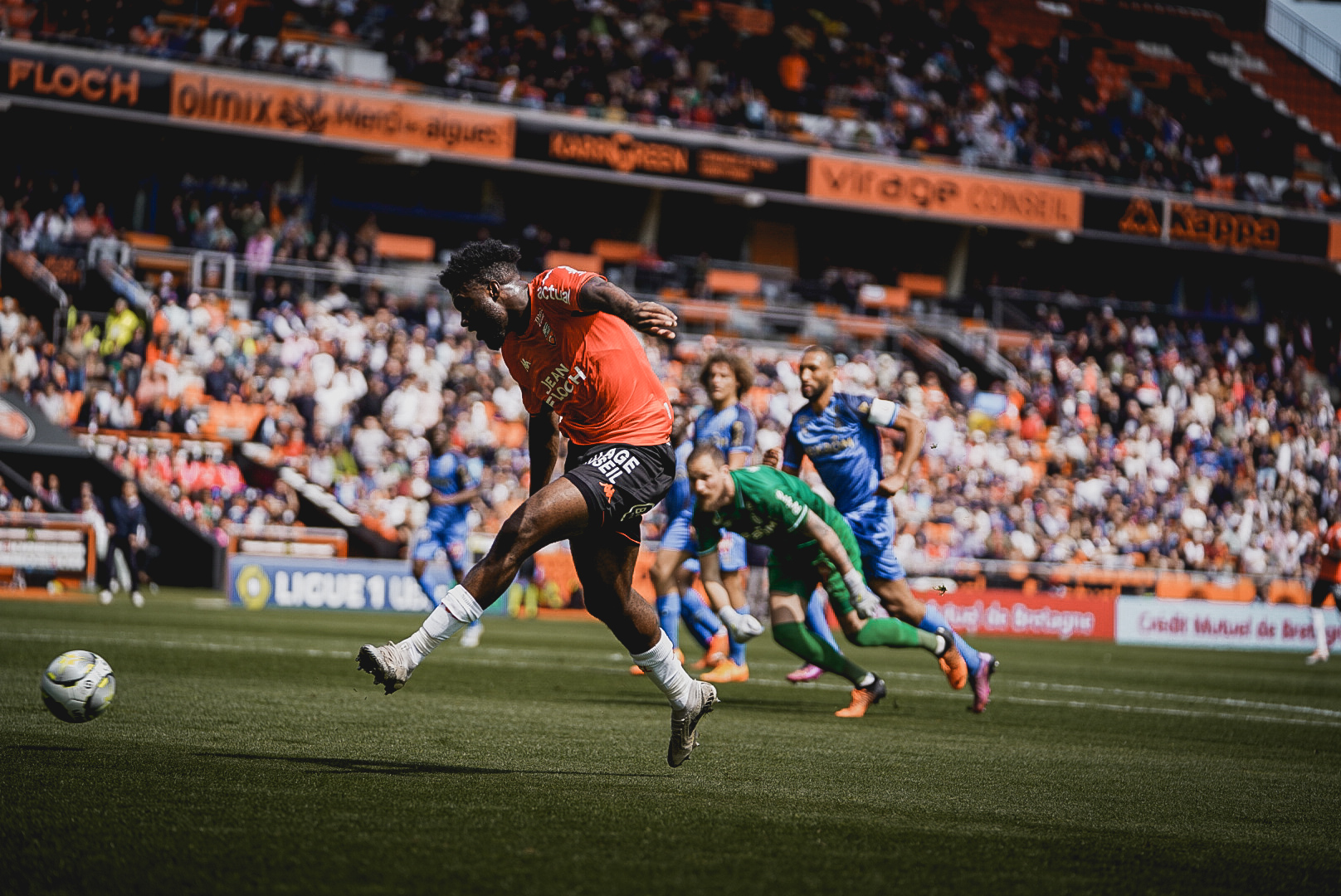 Terem Moffi scores in FC Lorient home defeat vs Stade de Reims