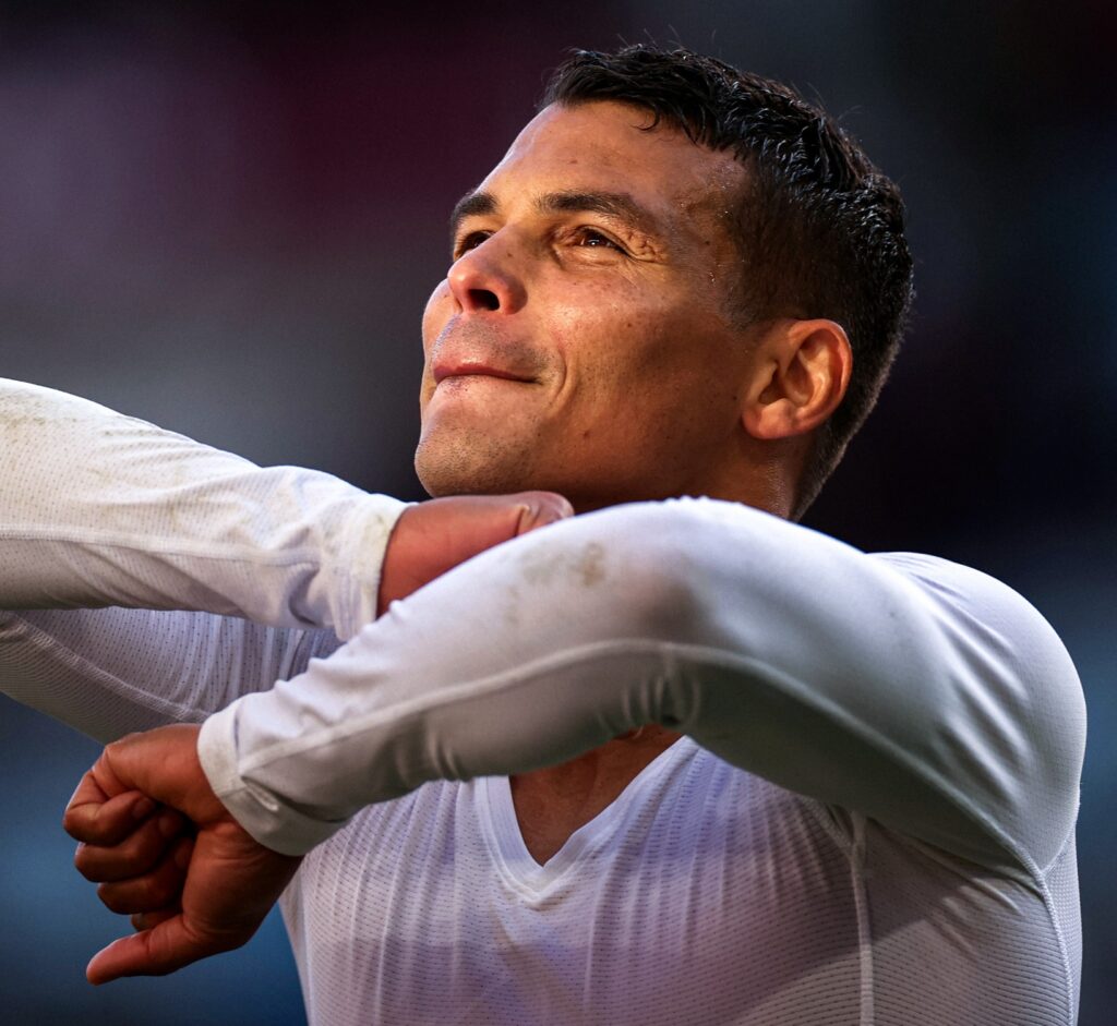 Thiago Silva’s wife drops hint on the Future of her husband at Stamford Bridge