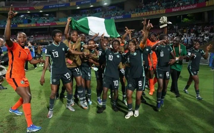 Super Eagles coach heap praises on Flamingos of Nigeria over World Cup medal