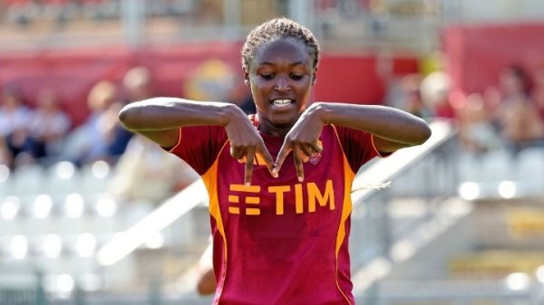 Rinsola Babajide celebrates first AS Roma Women goal vs Sassuolo women