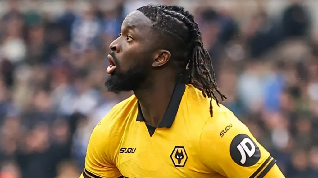 Wolves striker Arokodare warned to sharpen bite by Pereira
