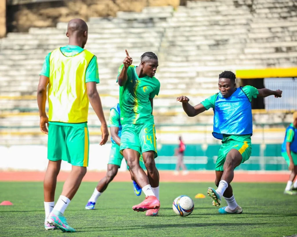 plateau united