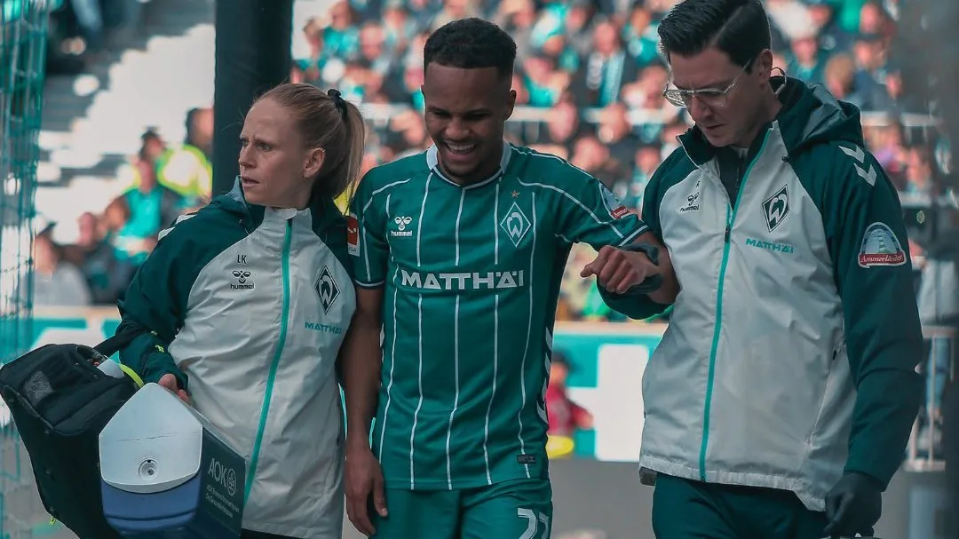 Werder Bremen’s Felix Agu leaves match injured before World Cup duty
