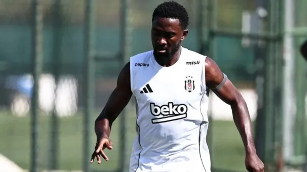 Wilfred Ndidi in Besiktas match action