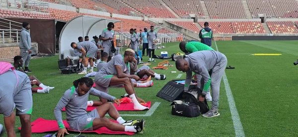 Eric Chelle to direct Nigeria training amid absences