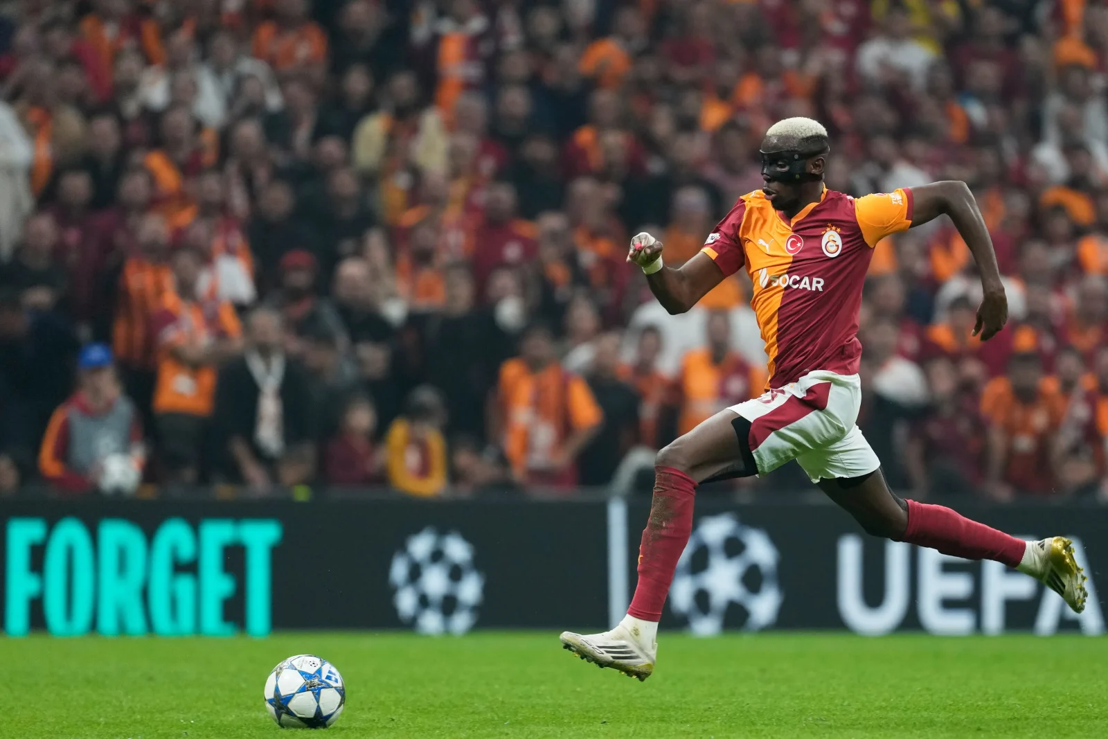 Osimhen in action